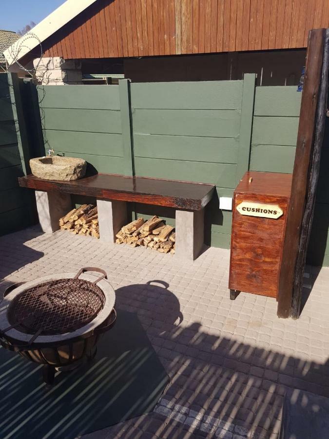 Imperani Guesthouse Ficksburg Εξωτερικό φωτογραφία